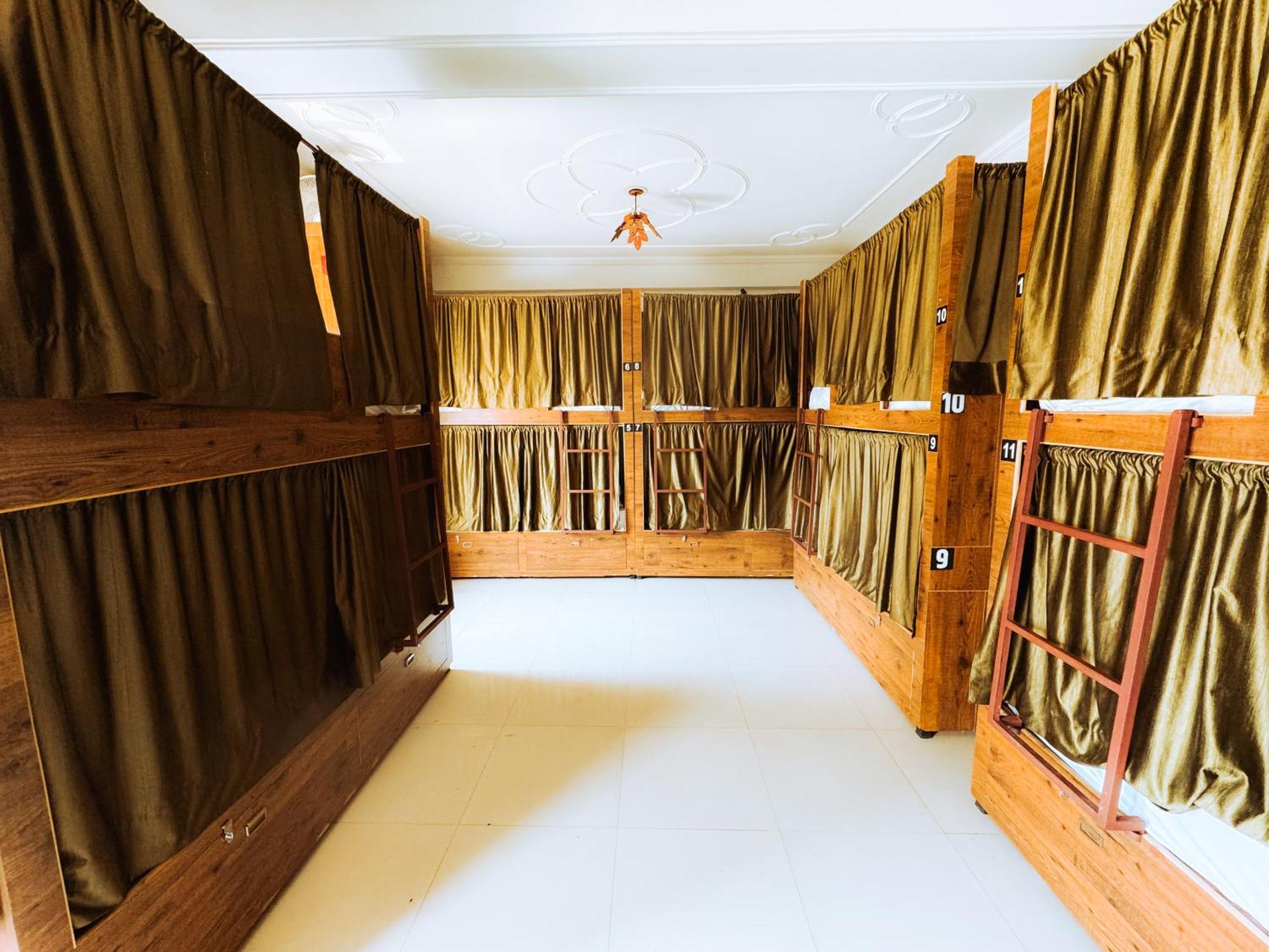 A Pousada Hot - House Of Travellers, Rishīkesh Exterior foto